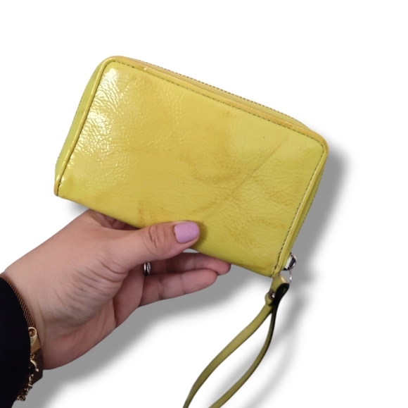 Coach Wallet/ Wristlet in Yellow 💛 - Picture 10 of 14